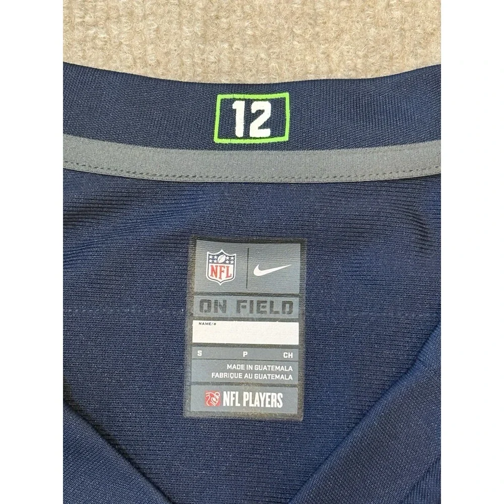 Nike Seattle Seahawks Jersey Russell Wilson #3 Women's Size Small NFL